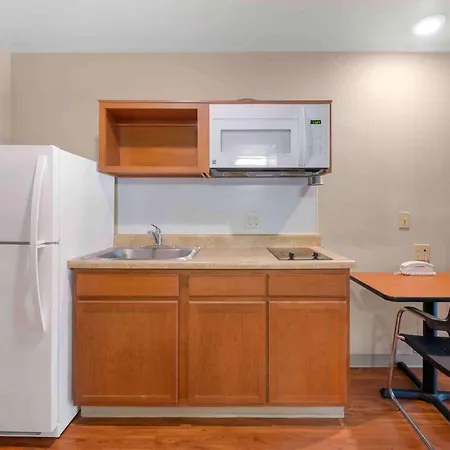 Extended Stay America Select Suites - Oklahoma City - Bethany Exterior photo